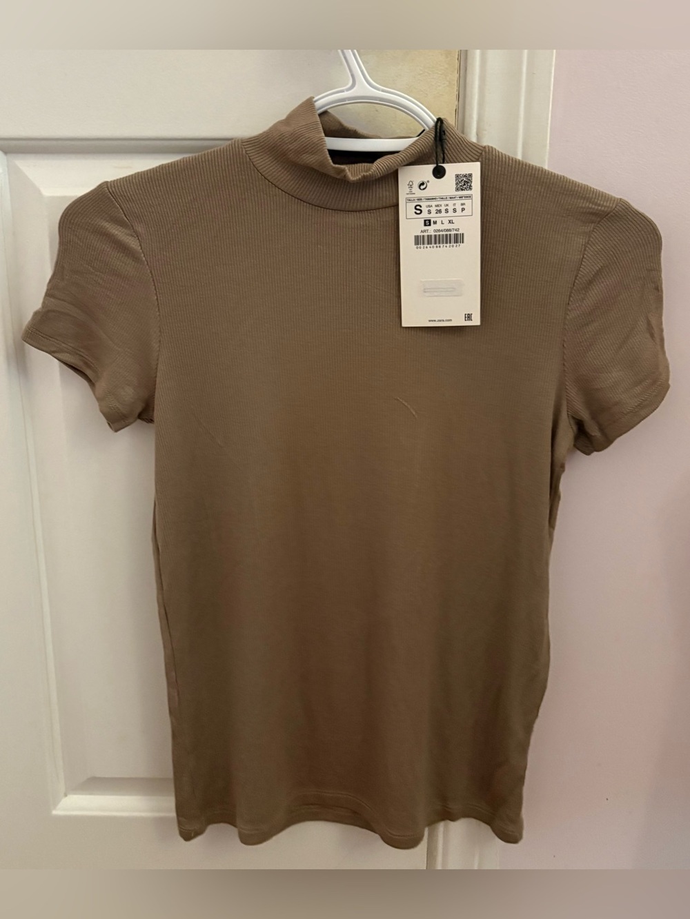 Zara Short-Sleeve Ribbed Mock Neck Shirt — Taupe